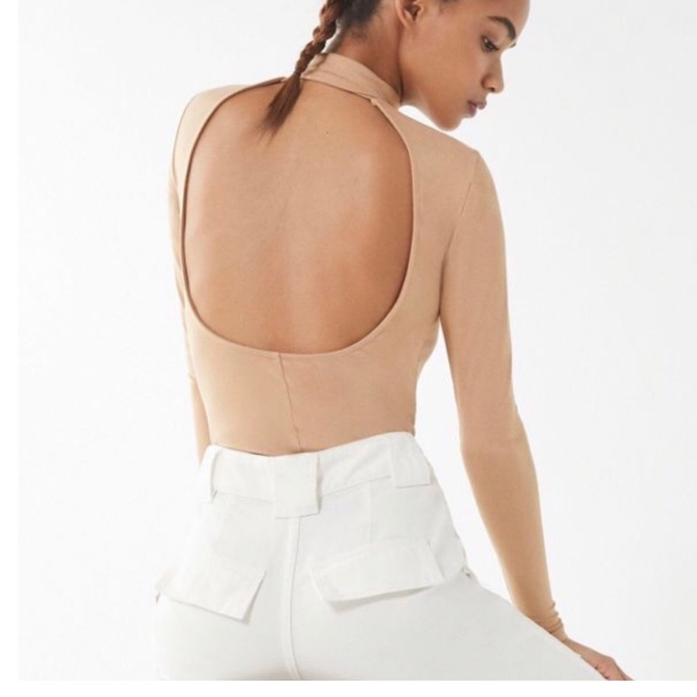 Urban Outfitters Stretch Tan Turtleneck Long Sleeve Sweater Backless Back CutOut